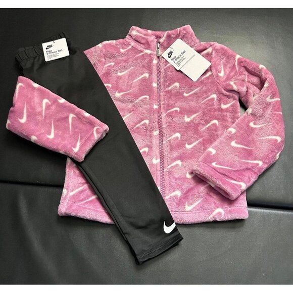 NWT Nike Leggings & Sweater Set Girls Size 5 - Picture 1 of 3
